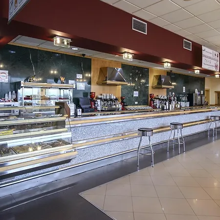 Hotel Castillo El Burgo 2*