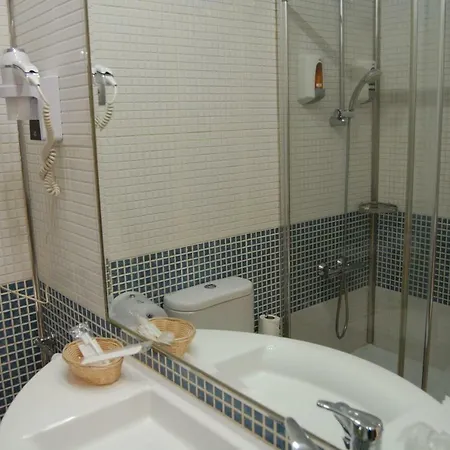 Otel Castillo El Burgo