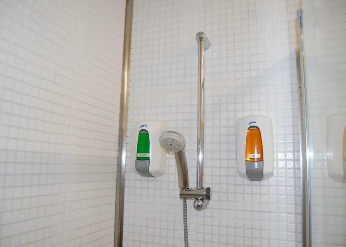 Castillo El Burgo 2*