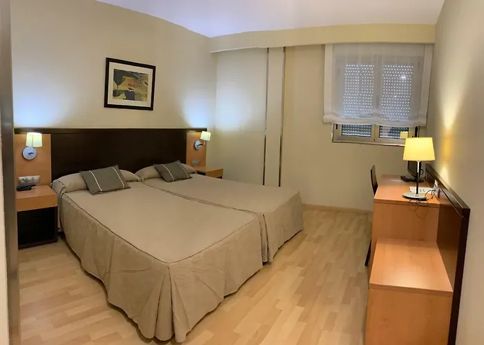 Castillo El Burgo 2* エル・ブルゴ・ラネロ