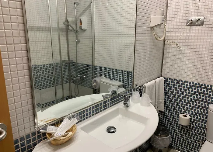 Castillo El Burgo 2* エル・ブルゴ・ラネロ